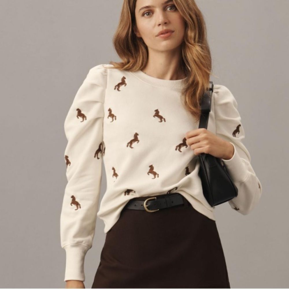 Maeve Puff-Sleeve Embroidered Sweatshirt Equestrian Horse Ivory Print